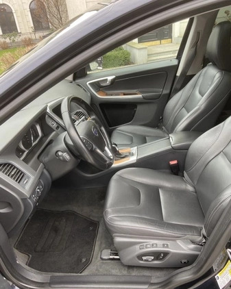 Volvo XC 60 cena 79900 przebieg: 85260, rok produkcji 2017 z Szydłowiec małe 436